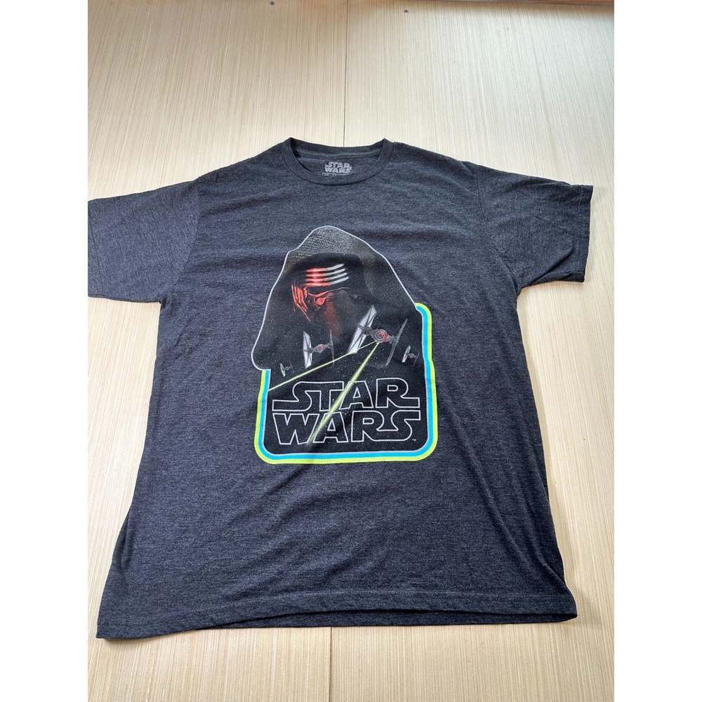 Star‎ Wars T-Shirt Mens Large Heather Gray Graphic The Force Awakens Kylo Ren